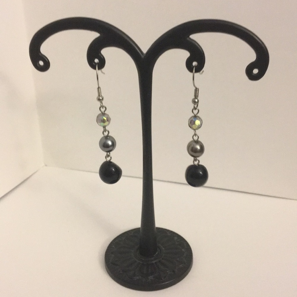 Beautiful long black earrings